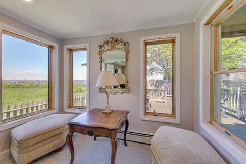 Water-View Beach House in Truro, Great for Groups! Maison in North Truro