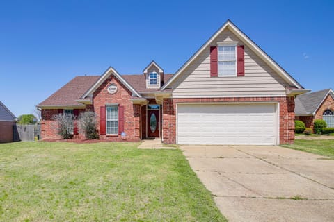 Southaven Home Large Backyard, Quiet Neighborhood House in Horn Lake