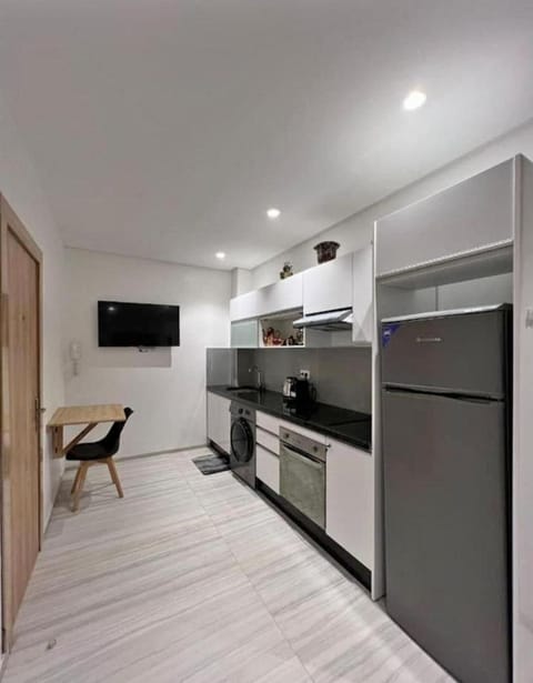 TV and multimedia, Kitchen or kitchenette, minibar, oven, pet friendly, stove