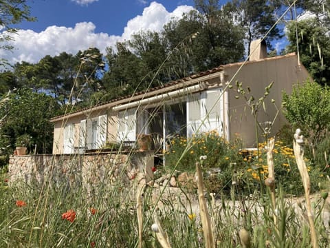 Villa hortus mariae House in Lorgues