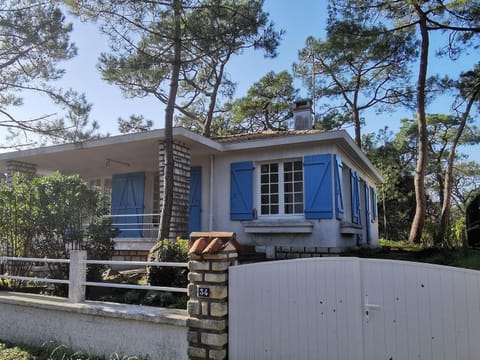 Maison rénovée sous les pins, près de l'océan avec garage et équipements modernes - FR-1-194-288 House in La Tranche-sur-Mer