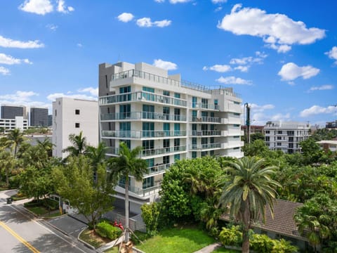 Property building, Day, City view