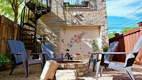 Patio, Day, Seating area