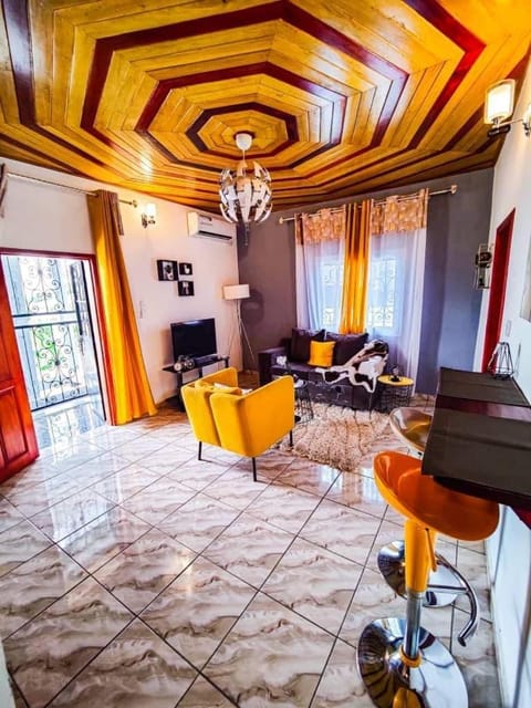 Studio meublé Douala Yassa Apartment in Douala