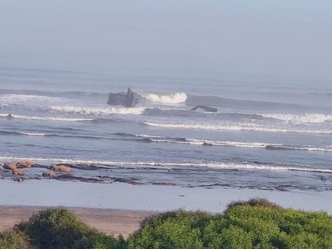 Nearby landmark, Natural landscape, Beach