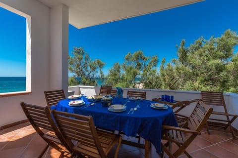 Balcony/Terrace, Dining area