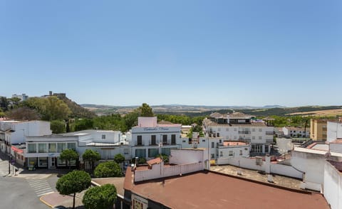 Property building, Neighbourhood, Mountain view, Street view