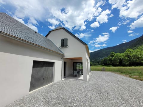 Property building, Mountain view