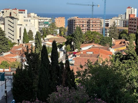 Property building, Neighbourhood, Bird's eye view, City view, Street view