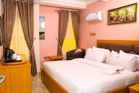 Madaki Executives Suites Hotel in Abuja