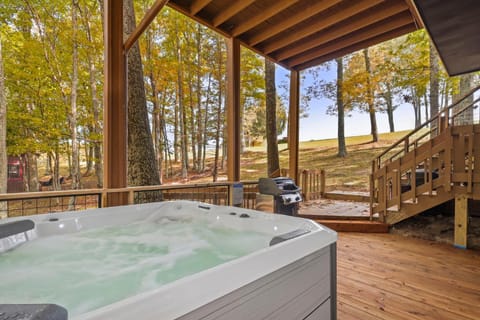 497 Saint Andrews Road by Carolina Stays Chalet in Beech Mountain