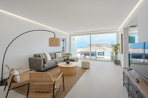 Natural landscape, Living room, Sea view