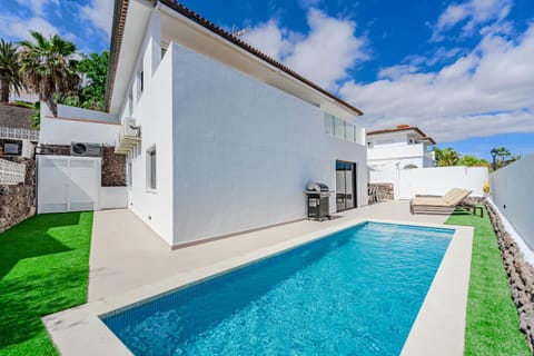 Pool view, sunbed