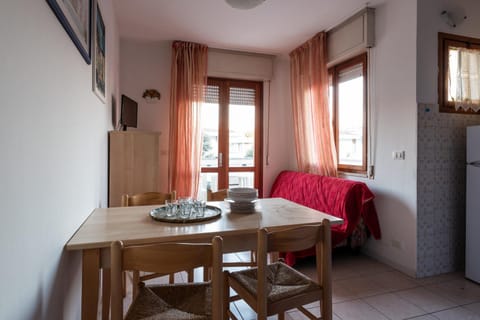 Dining area, Bedroom