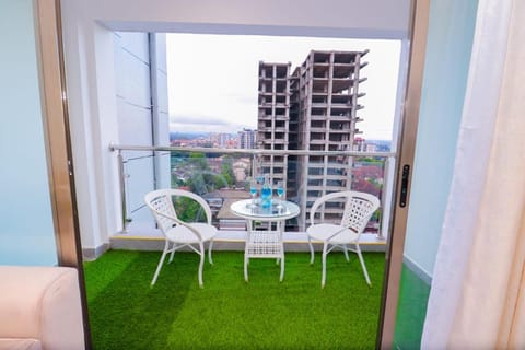 Modern Loft with unbeatable city views in the heart of kilimani Apartment in Nairobi