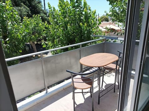 Patio, View (from property/room), Balcony/Terrace