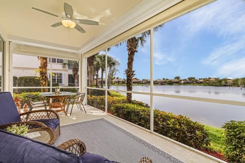 Balcony/Terrace, Lake view