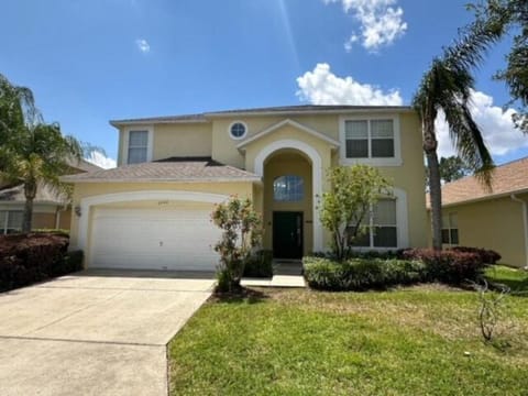 South Facing Pool Home - Room for the whole family House in Haines City