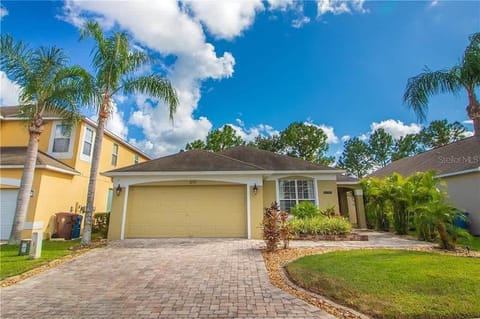 South Facing Golf Course Views Southern Dunes Villa House in Haines City