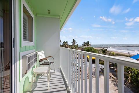 Ocean View Hotel Room with Balcony- 2 Full Beds #24 Hotel in Fort Pierce