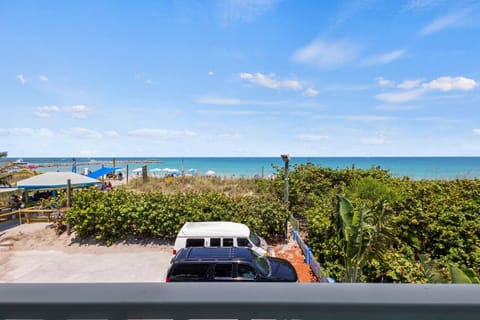 Ocean View Hotel Room with Balcony- 2 Full Beds #20 Hotel in Fort Pierce