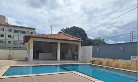 Apartamento aconchegante 5 minutos da praia,proximo de shopping,restaurantes,farmacia e lanchonetes Apartment in São Luís