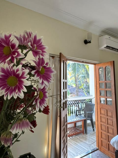 Sun Goa Bed and Breakfast in Mandrem