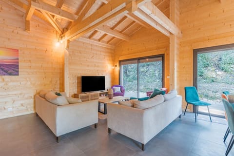 Chalet Lavande House in Apt