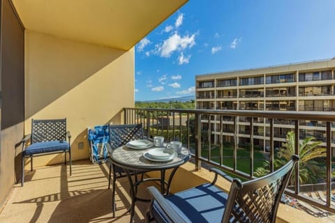 SUGAR BEACH RESORT, #409 condo Apartment in Maalaea