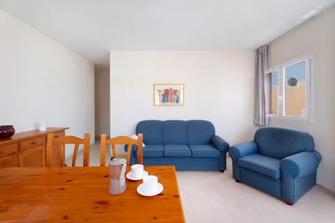 Isla 4 Apartment in Abona