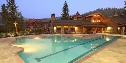 Catamount Lodge 408 by East West Hospitality Apartment in Northstar Drive