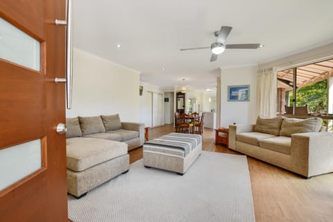 Peaceful, Pet Friendly Home Haus in Buderim