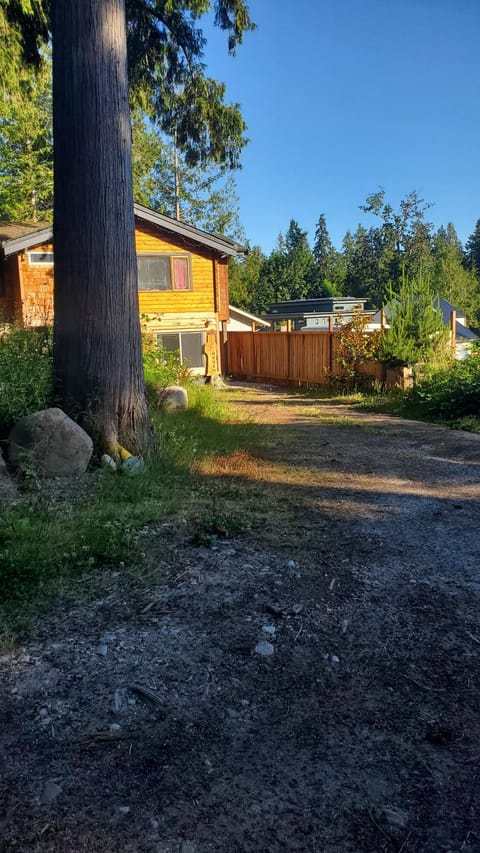 Haven Touchstone House in Roberts Creek