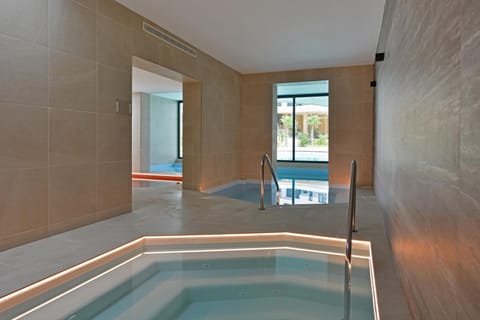 Hot Tub, Spa and wellness centre/facilities, Swimming pool