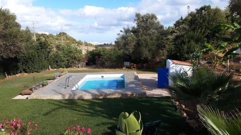 Garden, Swimming pool