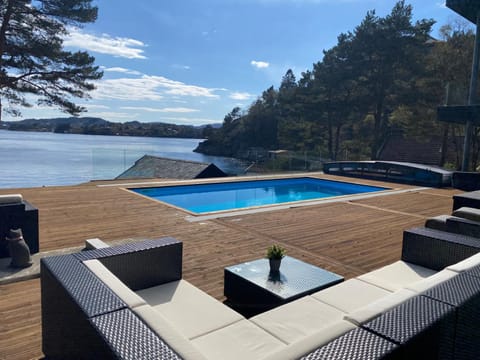 Patio, Pool view, Sea view, Swimming pool, sunbed