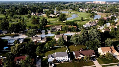 Neighbourhood, Natural landscape, Bird's eye view