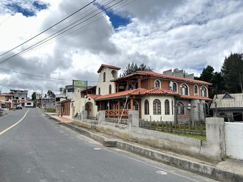 Property building, Street view