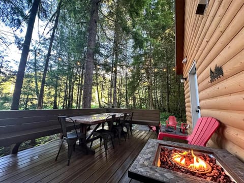 Patio, Natural landscape, fireplace