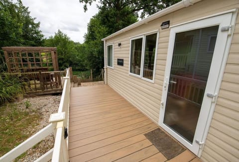 Property building, Garden view