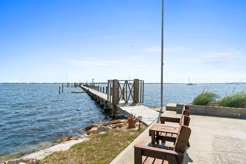 Bayfront townhome in historic St. Andrews House in Highway 30A Florida Beach