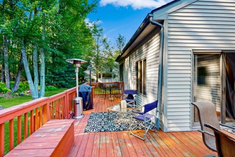 Hodge Podge Lodge House in Tunkhannock Township