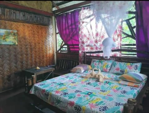 Loloy's kubo Vacation rental in Puerto Princesa