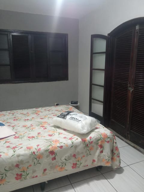 KM Quarto suíte individual Vacation rental in Sorocaba