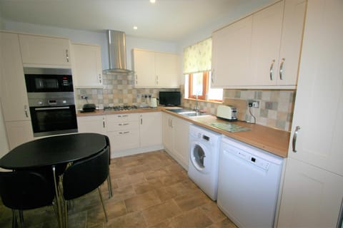 Loch View Holiday Home, Fort William House in Fort William