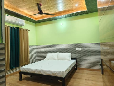 Purnotsav Bed and Breakfast in Rishikesh