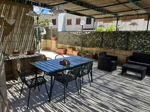 Patio, View (from property/room), Balcony/Terrace, Seating area