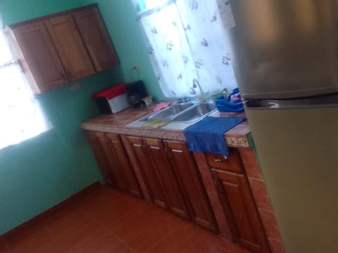 Jehava nissi rent house Maison in Corn Island