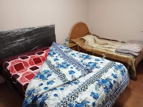 شقه مصيفيه للايجار مباشره على البحر في مصطفى كامل الظباط Apartment in Alexandria