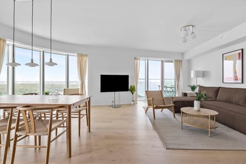 Penthouse suite on 35th floor Apartment in Aarhus